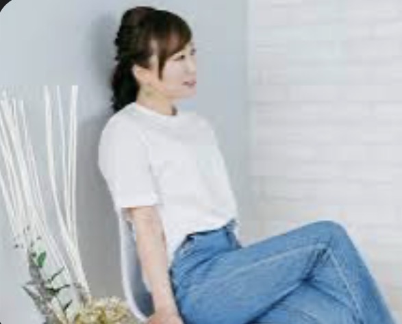 足を組むクセが不調の原因に 足を組むクセが不調の原因に